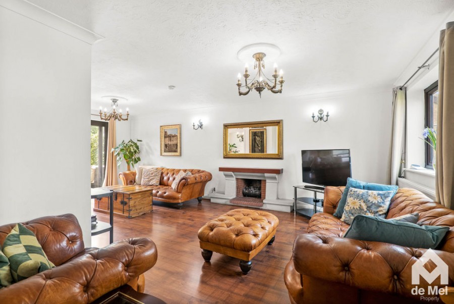 Images for Chasely Crescent, Cheltenham