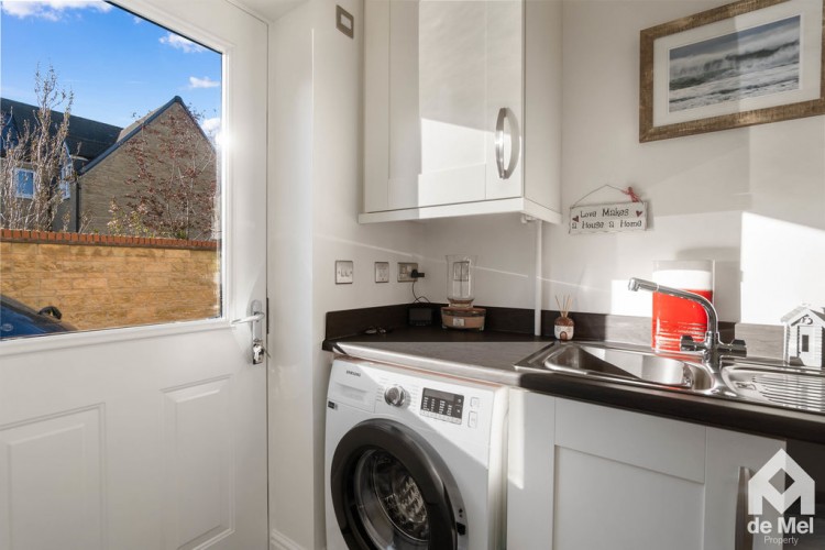 Images for Beckford Road, Alderton