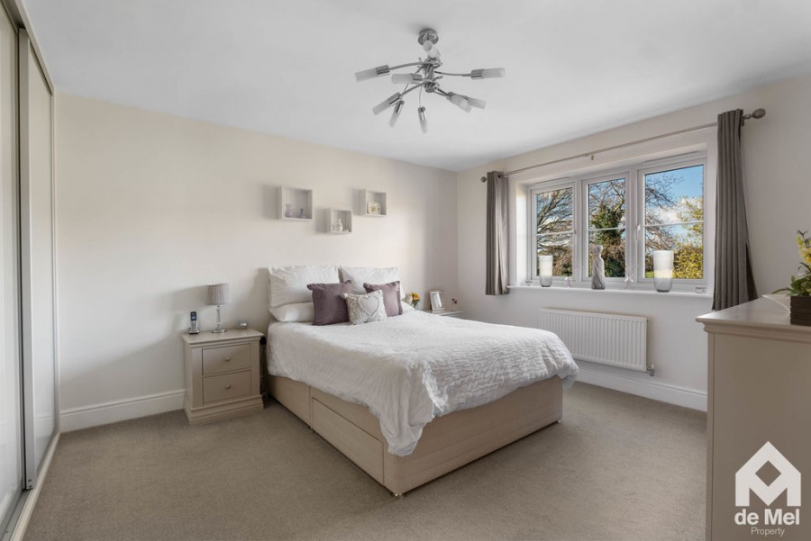 Images for Beckford Road, Alderton