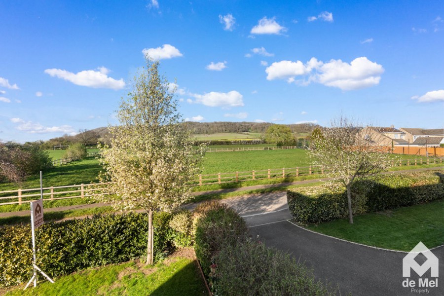 Images for Beckford Road, Alderton