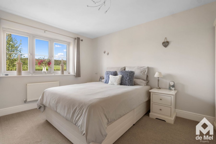 Images for Beckford Road, Alderton