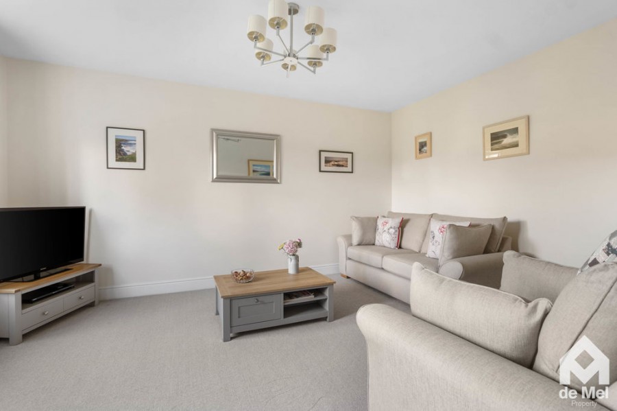 Images for Beckford Road, Alderton