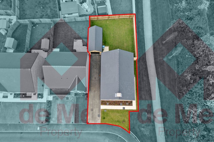 Images for Wallace Square, Bishops Cleeve, Cheltenham, GL52