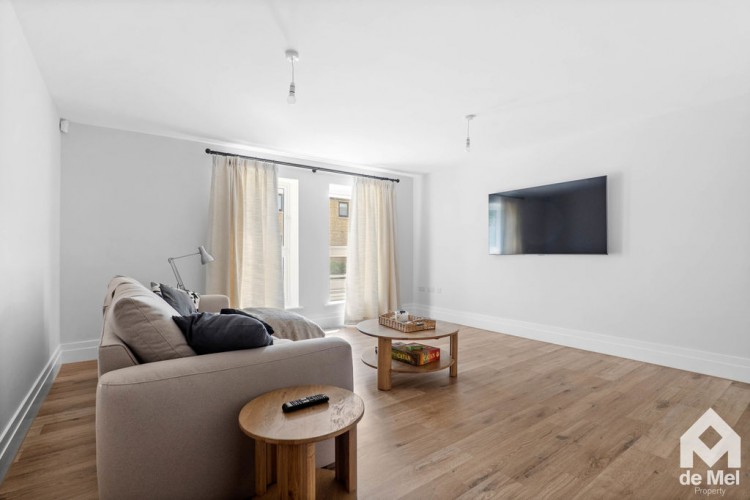 Images for Wallace Square, Bishops Cleeve, Cheltenham, GL52