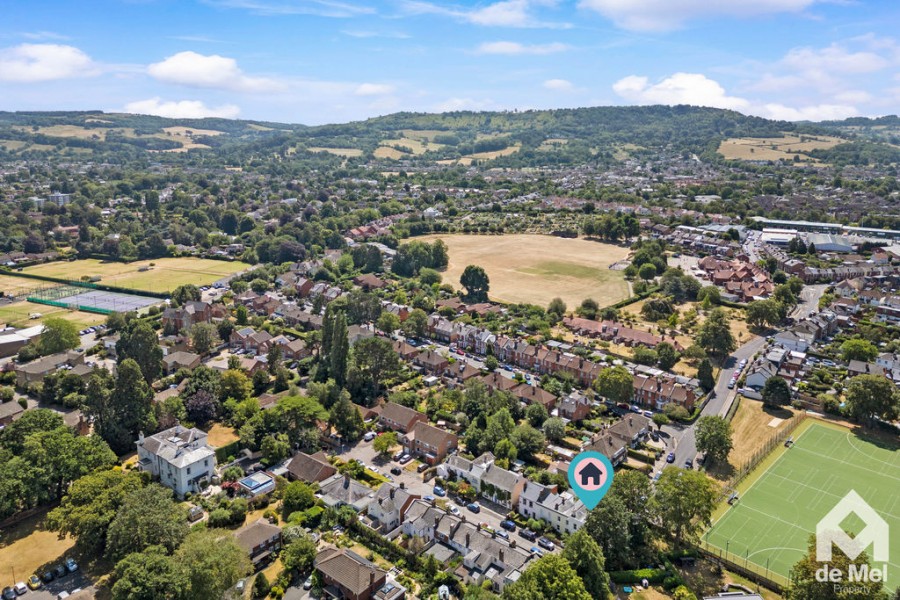 Images for White Cross Square, Cheltenham