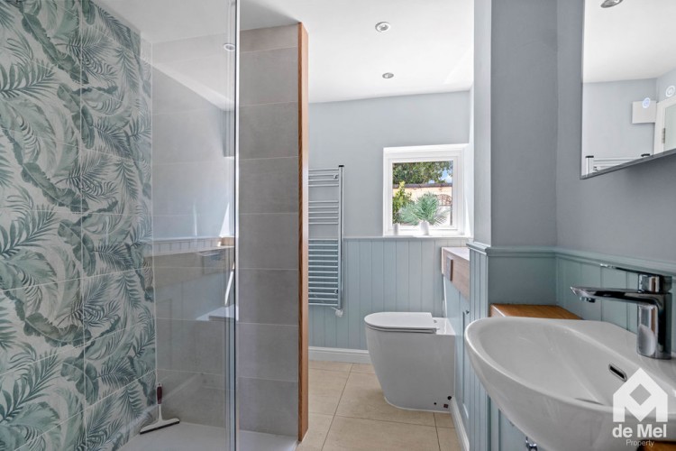 Images for White Cross Square, Cheltenham