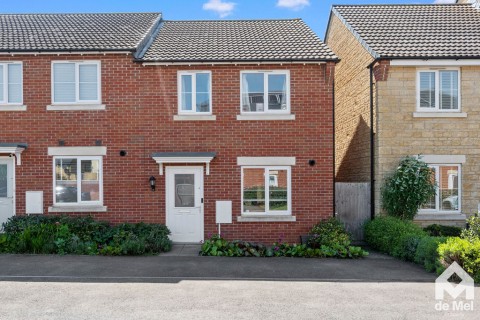 View Full Details for Fotescue Road, Bishops Cleeve, Cheltenham, Gloucestershire, GL52 - EAID:deMelProperty, BID:de Mel Property