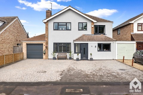 View Full Details for Pecked Lane, Bishops Cleeve - EAID:deMelProperty, BID:de Mel Property