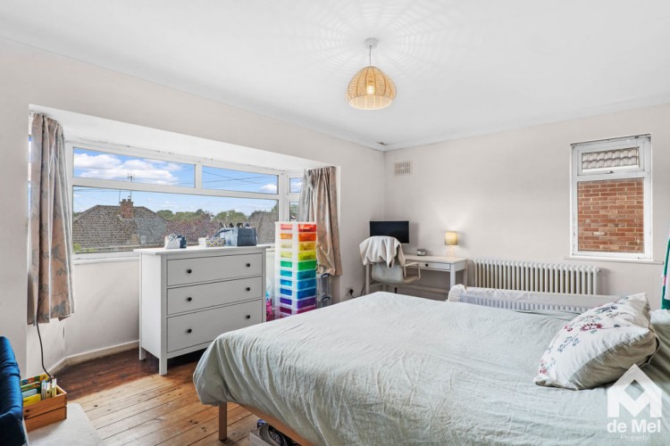 Images for Brooklyn Gardens, Cheltenham