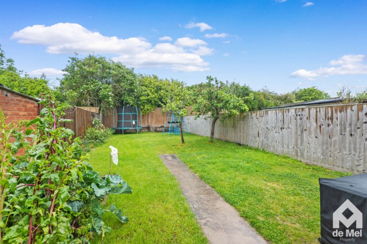 Images for Brooklyn Gardens, Cheltenham