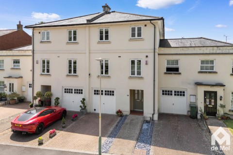 View Full Details for John Moore Gardens, Cheltenham, Gloucestershire, GL50 - EAID:deMelProperty, BID:de Mel Property