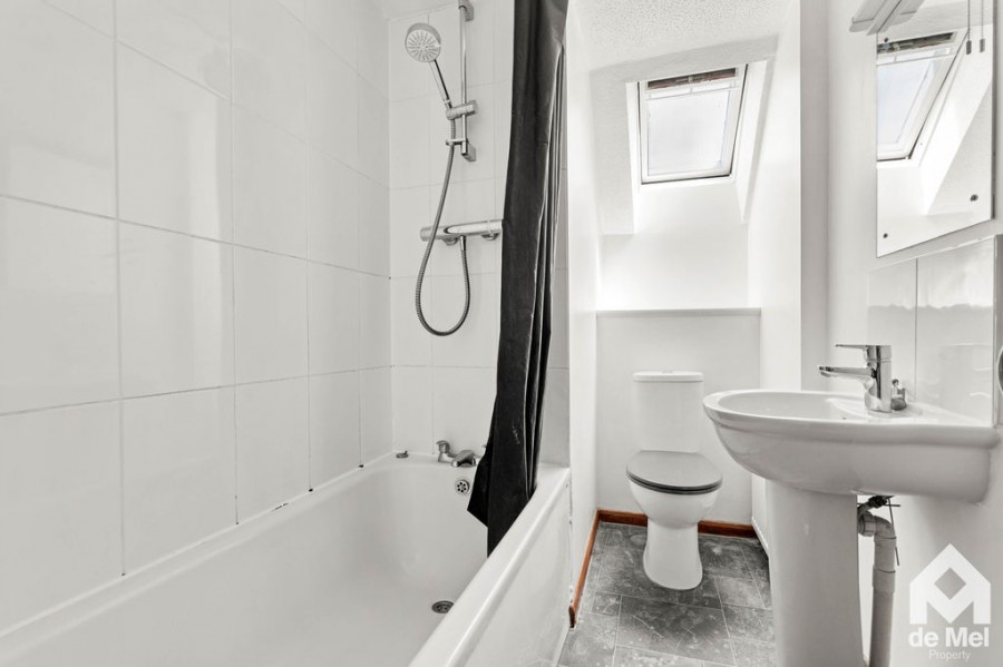 Images for Clematis Court, Bishops Cleeve, Cheltenham