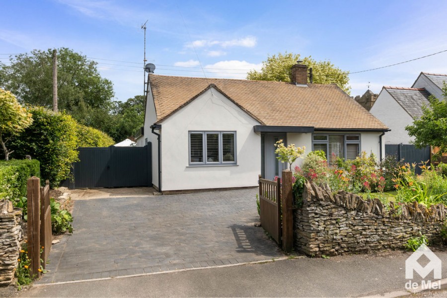 Images for Blacksmiths Road, Alderton