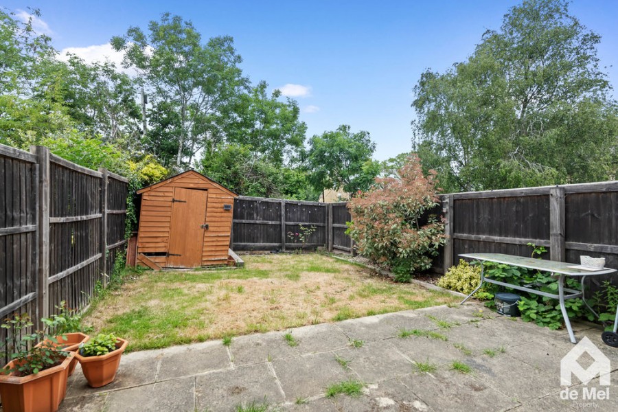 Images for Otters Field, Greet