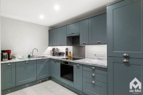 View Full Details for St. Georges Street, Cheltenham - EAID:deMelProperty, BID:de Mel Property