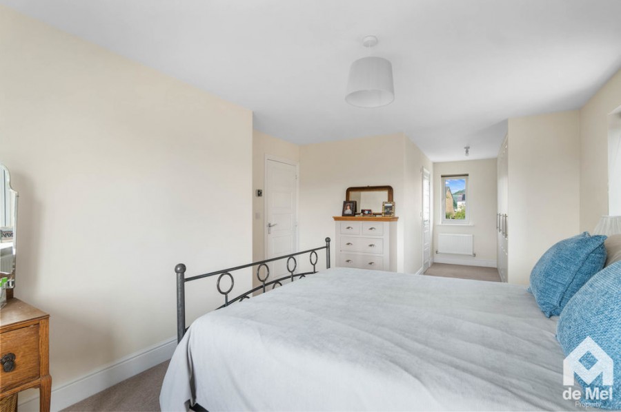 Images for Franklin Road, Alderton