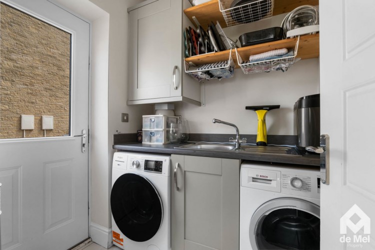 Images for Franklin Road, Alderton