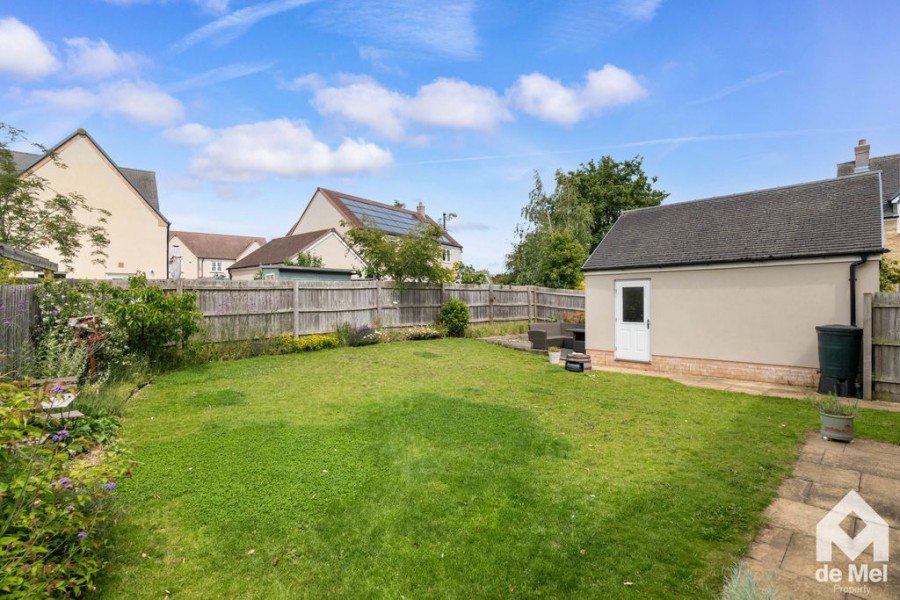 Images for Franklin Road, Alderton