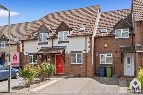 View Full Details for The Cornfields, Bishops Cleeve, Cheltenham - EAID:deMelProperty, BID:de Mel Property