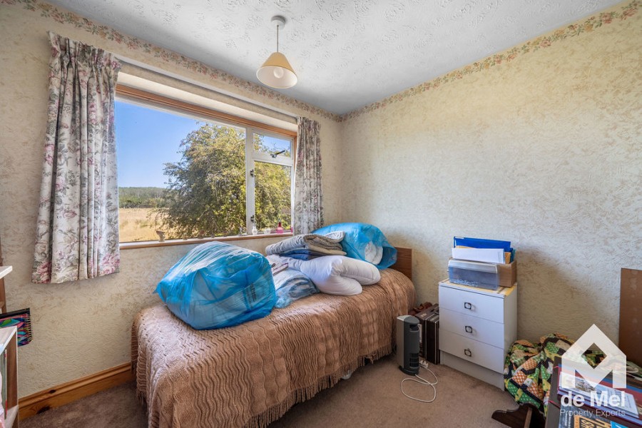 Images for Teddington, Tewkesbury