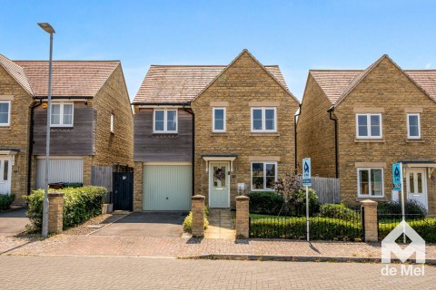 View Full Details for Little Grebe Road, Bishops Cleeve - EAID:deMelProperty, BID:de Mel Property